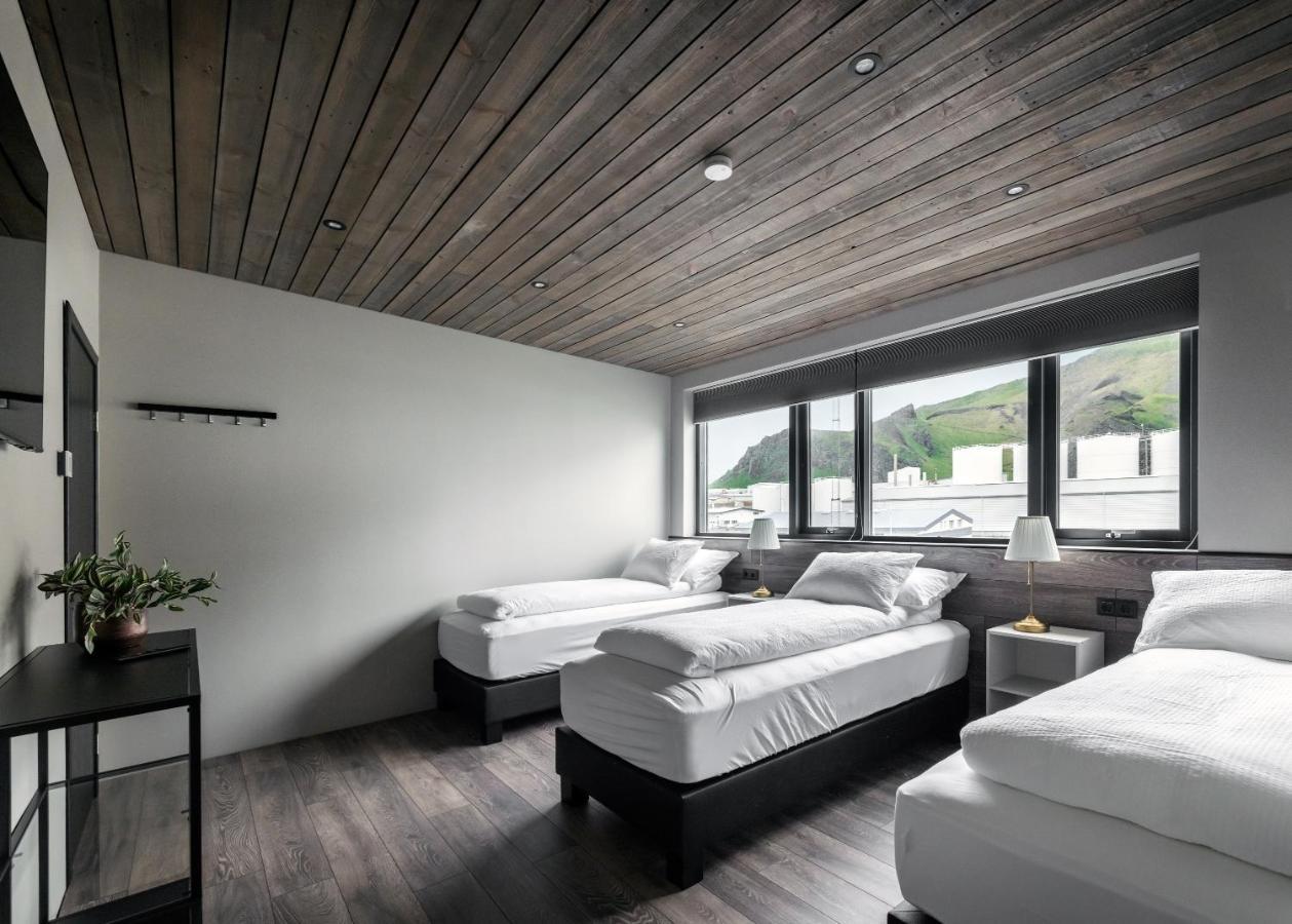 Pier Apartments Вестманеяр Екстериор снимка